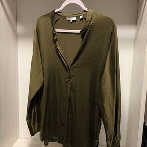 Vince Olive Green V-Neck Button-Front Blouse
